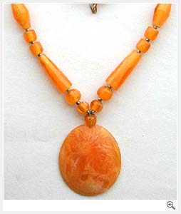 Pendent Resin Beaded Necklace