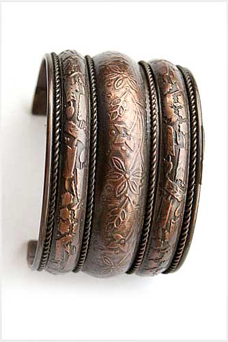 Crochet Metal Bangles