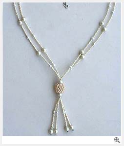 Simple Pearl Necklace