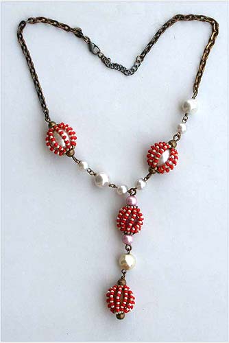 Long Pendent Pearl Necklace